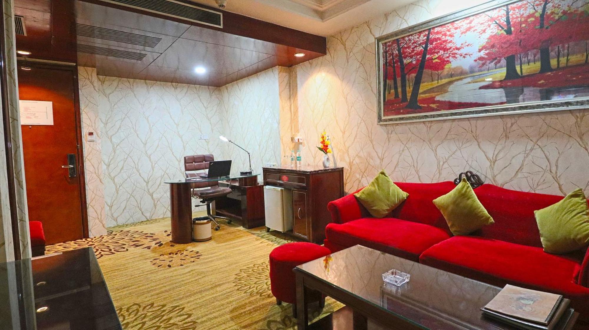 Skycity Hotel Ґурґаон Екстер'єр фото