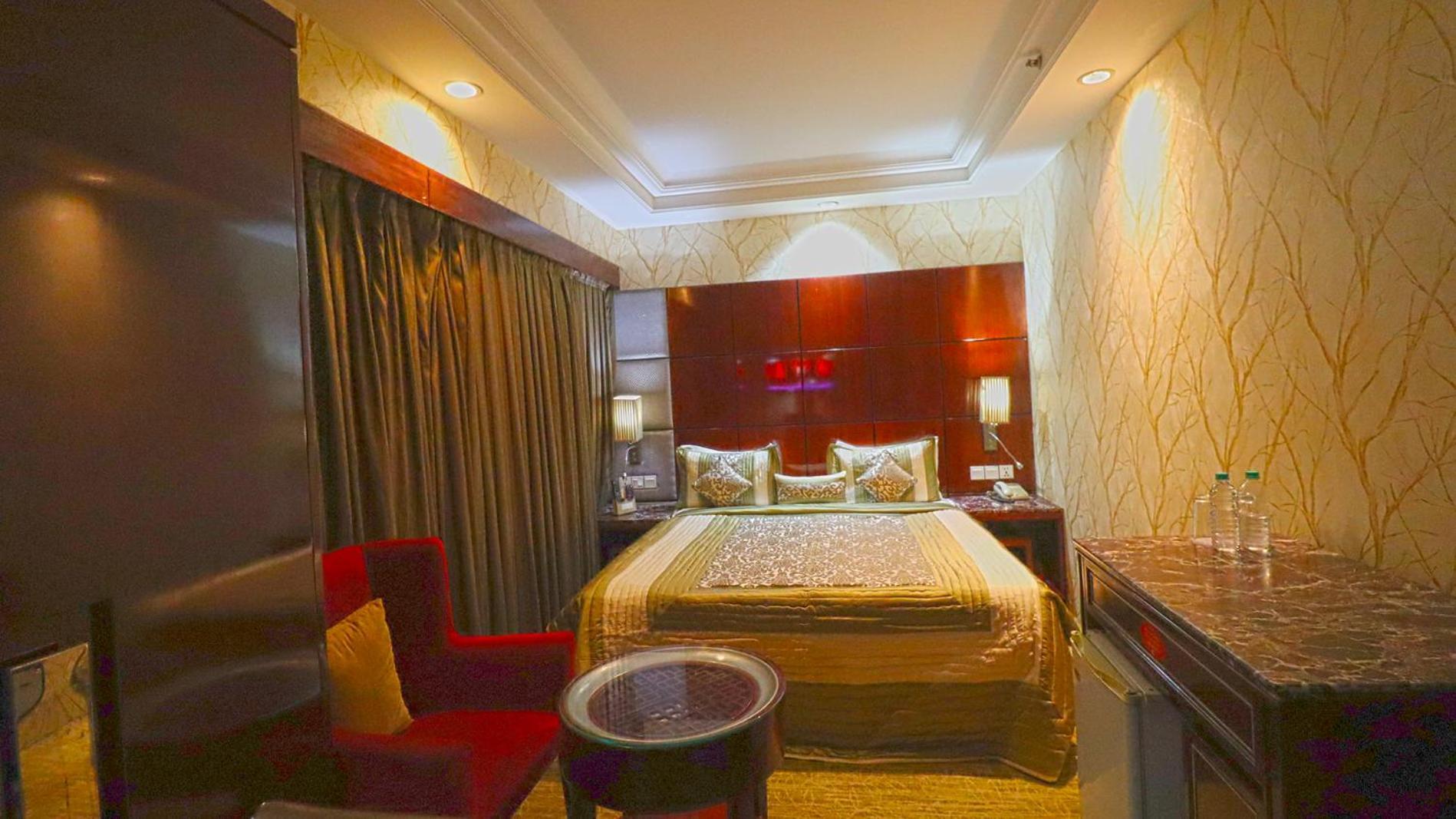 Skycity Hotel Ґурґаон Екстер'єр фото