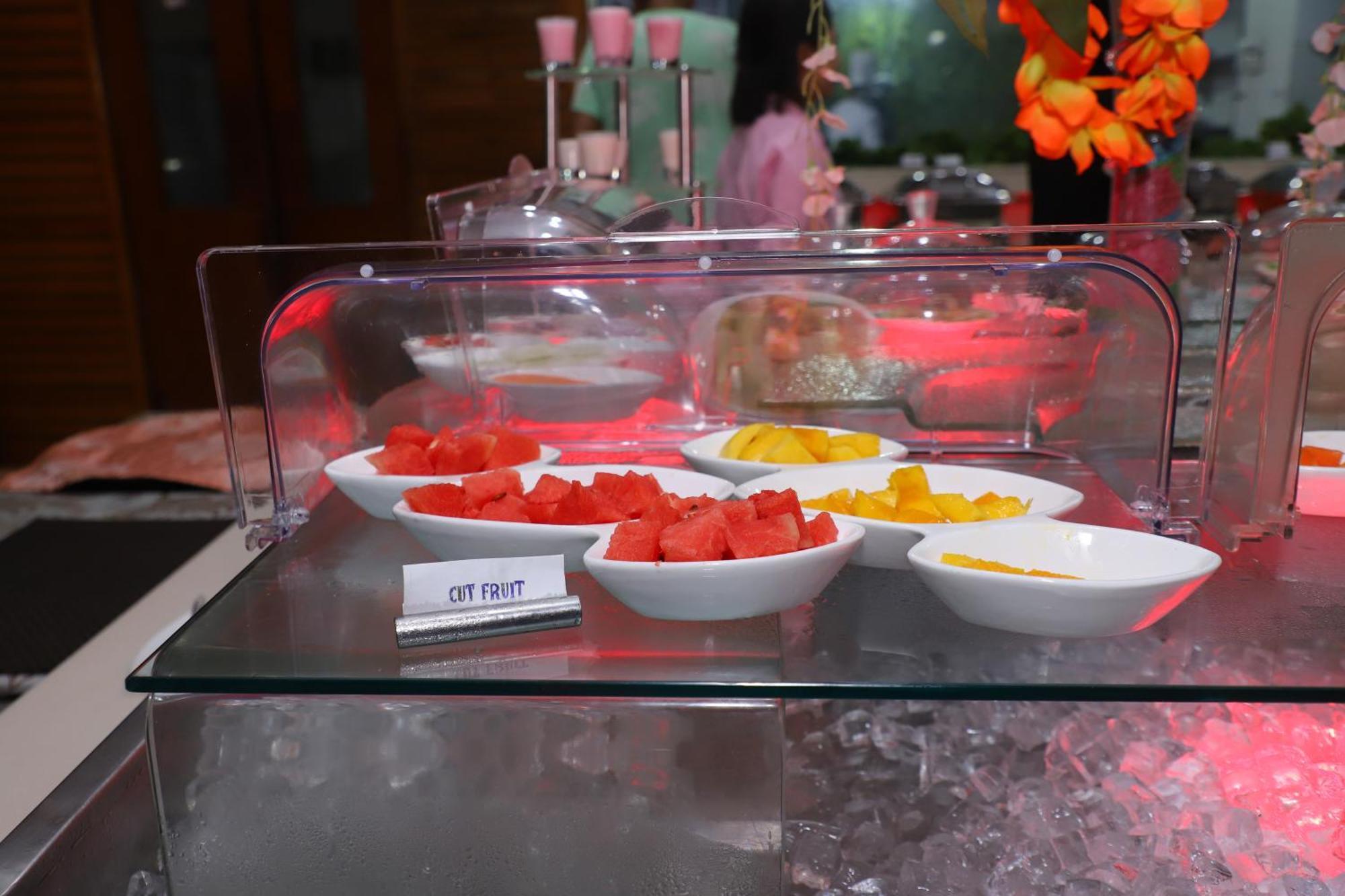 Skycity Hotel Ґурґаон Екстер'єр фото